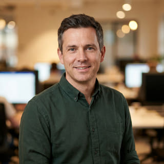 Daniel Carter, vermeld als Chief Technology Officer bij Nobel Rendiek, op een profielfoto