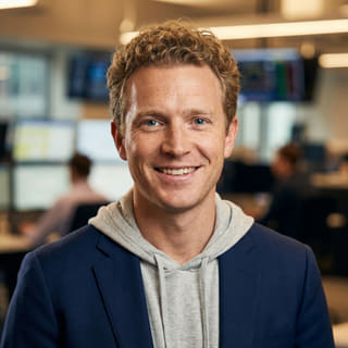 Ryan Brooks, vermeld als Lead Trading Analyst bij Nobel Rendiek, op een profielfoto